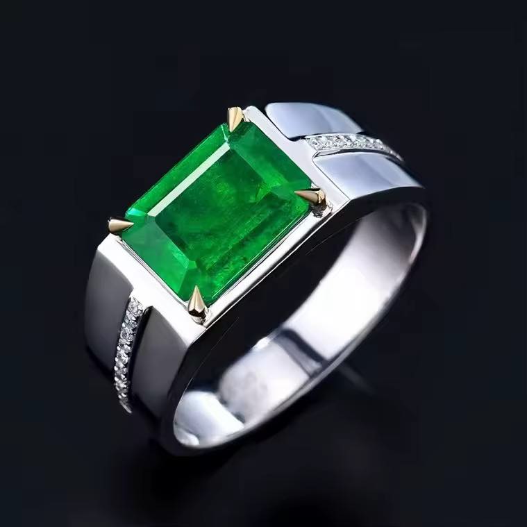Emerald Ring