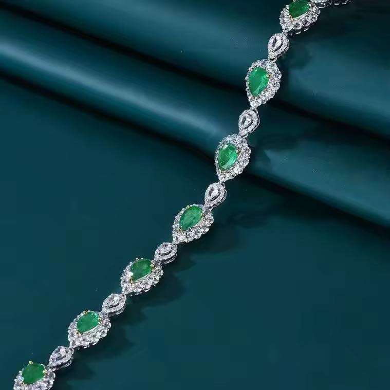 Emerald Bracelet