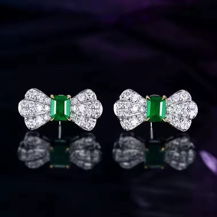 Emerald Earring