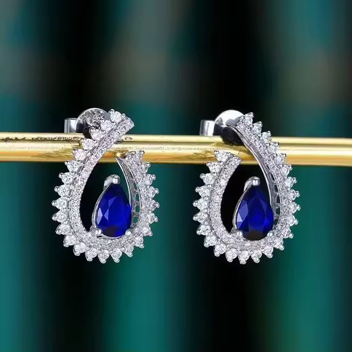 Sapphire Earring