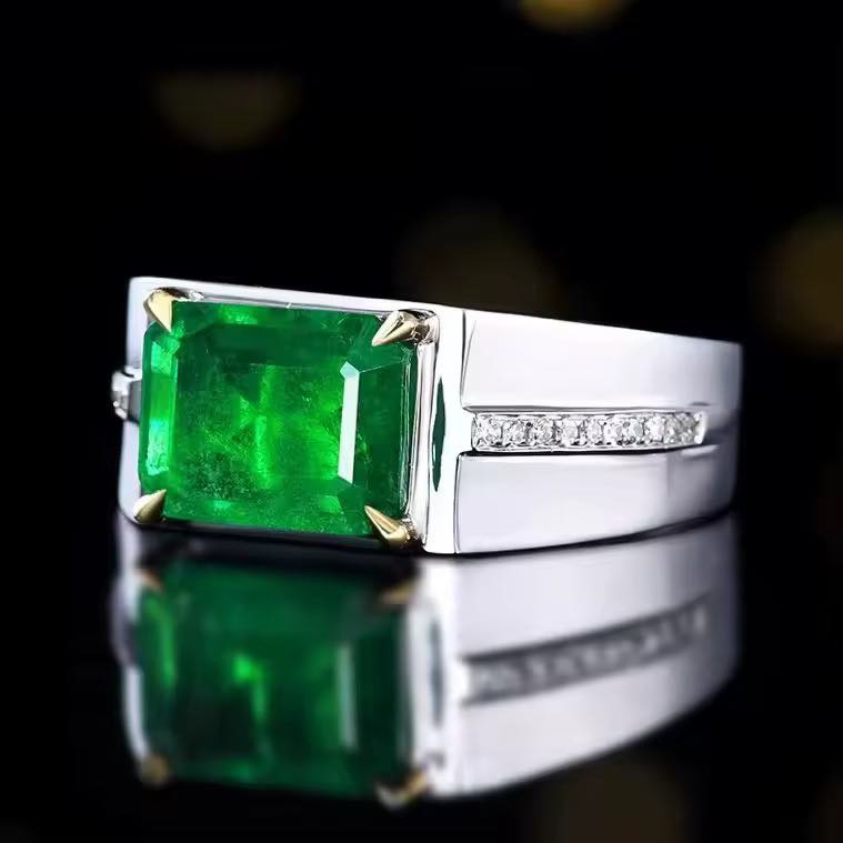 Emerald Ring