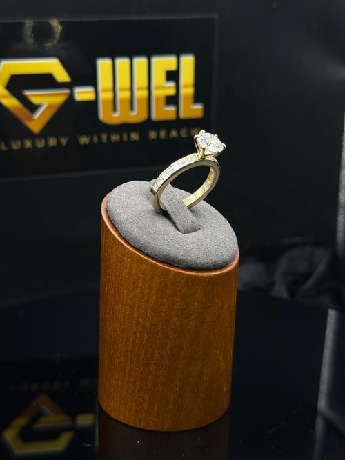 2ctw Ring With Princess Cut